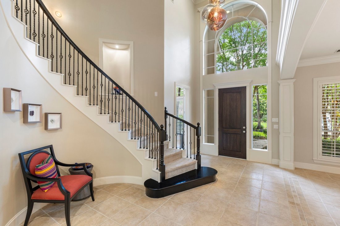 House in The Woodlands, Texas, United States 5 - 18079563