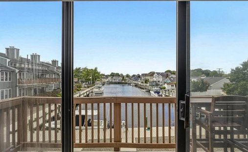 Condo in Point Pleasant Beach, New Jersey, United States 1