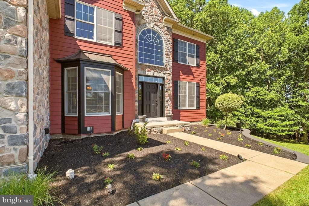 House in Coatesville, Pennsylvania, United States 3 - 18079604