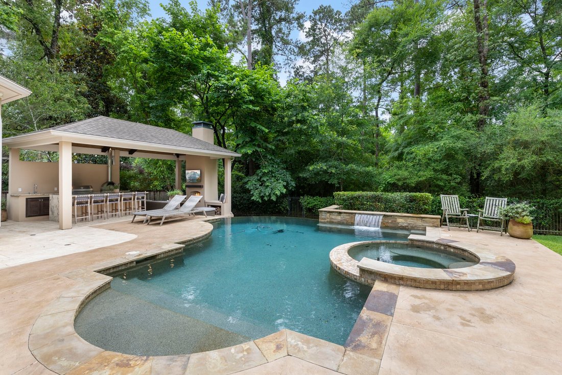 House in The Woodlands, Texas, United States 1 - 18079563