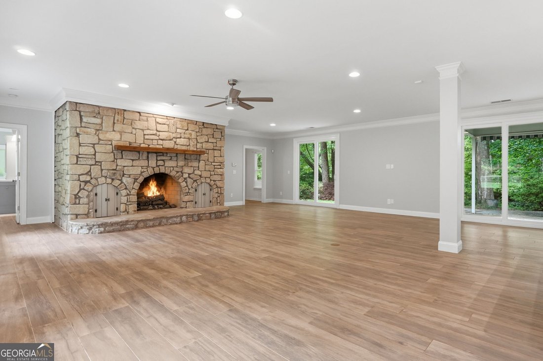House in Buford, Georgia, United States 4 - 18079724