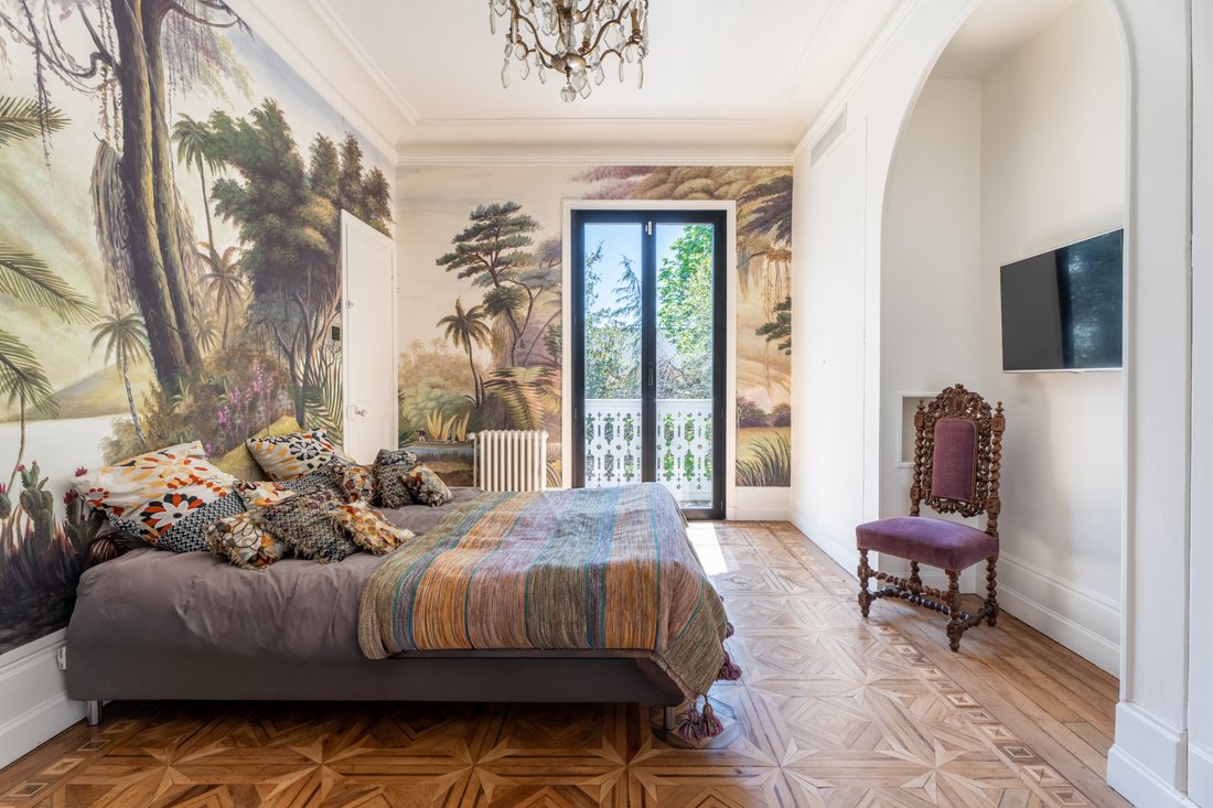 Castle in Allies-Clos d'Or, Grenoble, France 5 - 18079856
