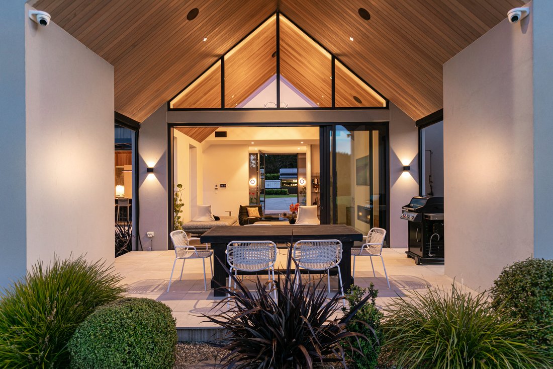 House in Coatesville, Auckland, New Zealand 3 - 18079815