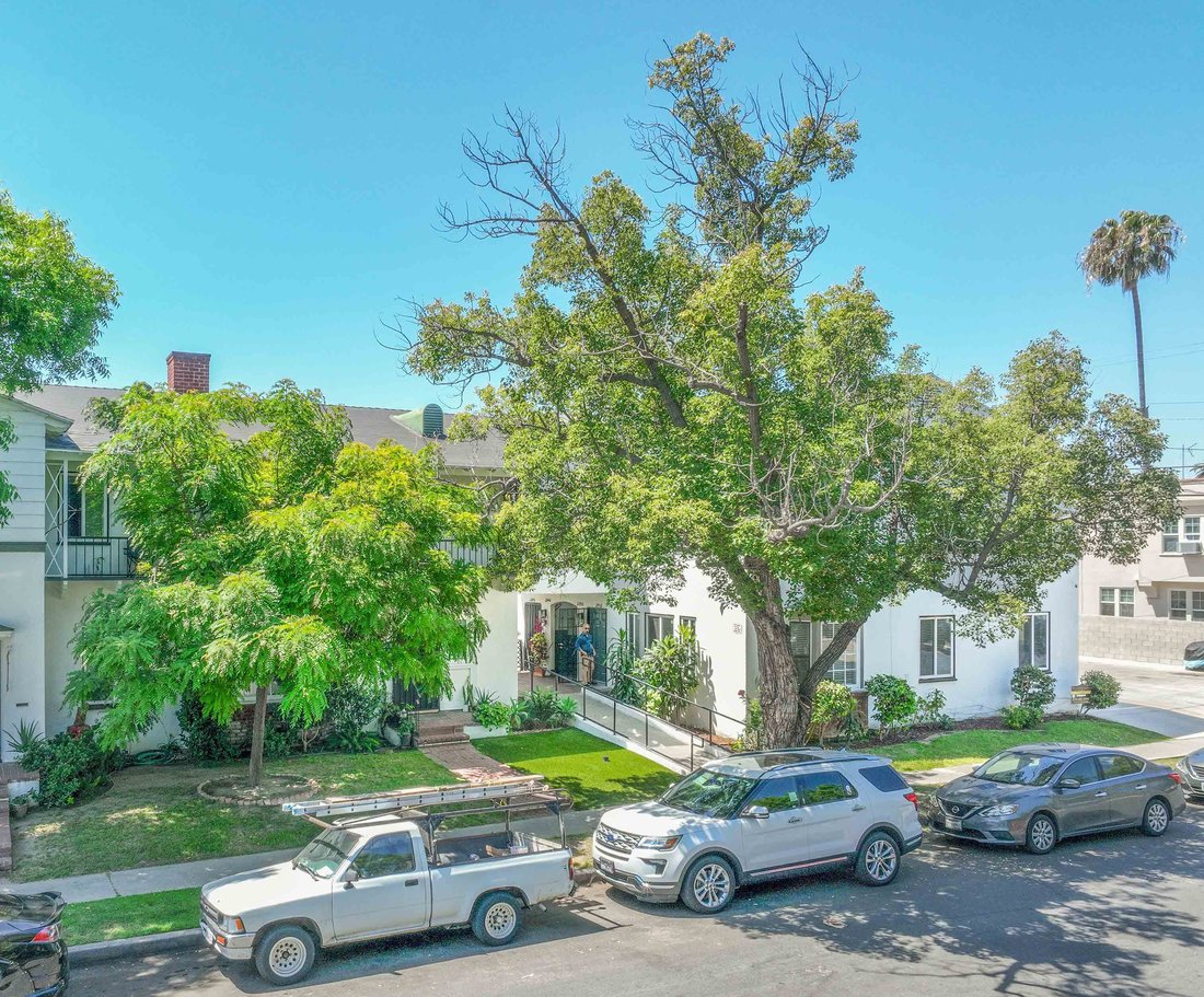 Los Angeles, California, United States 3 - 18079787