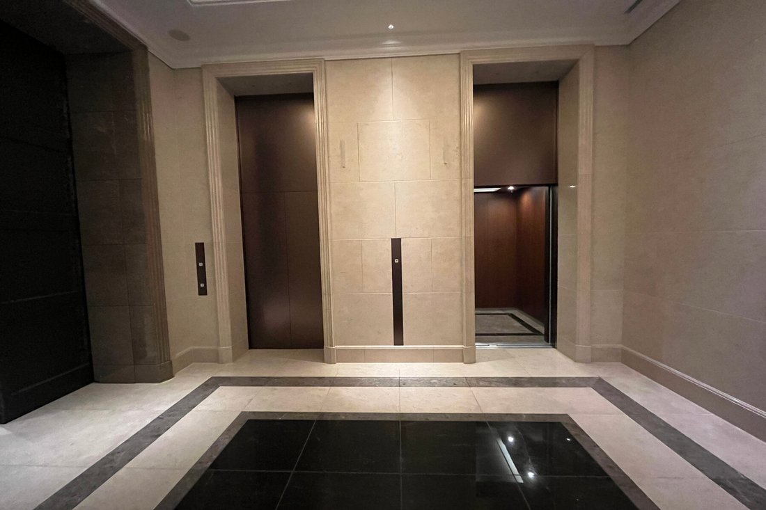 Condo in Osaka, Osaka, Japan 5 - 18079804