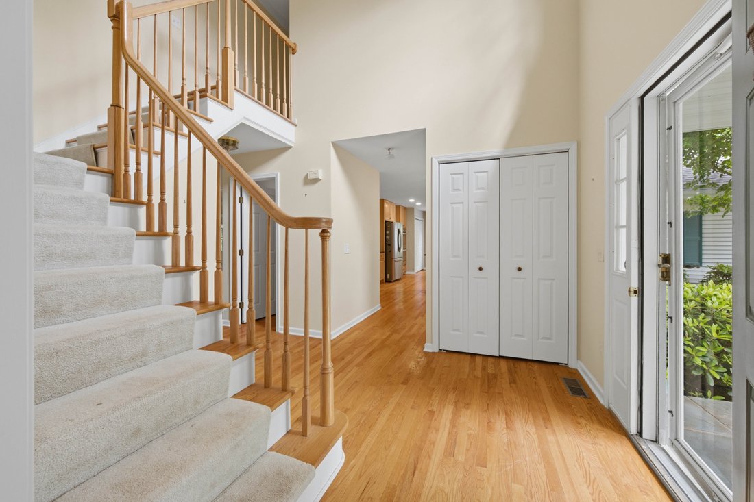 House in Monroe, Connecticut, United States 3 - 18079794