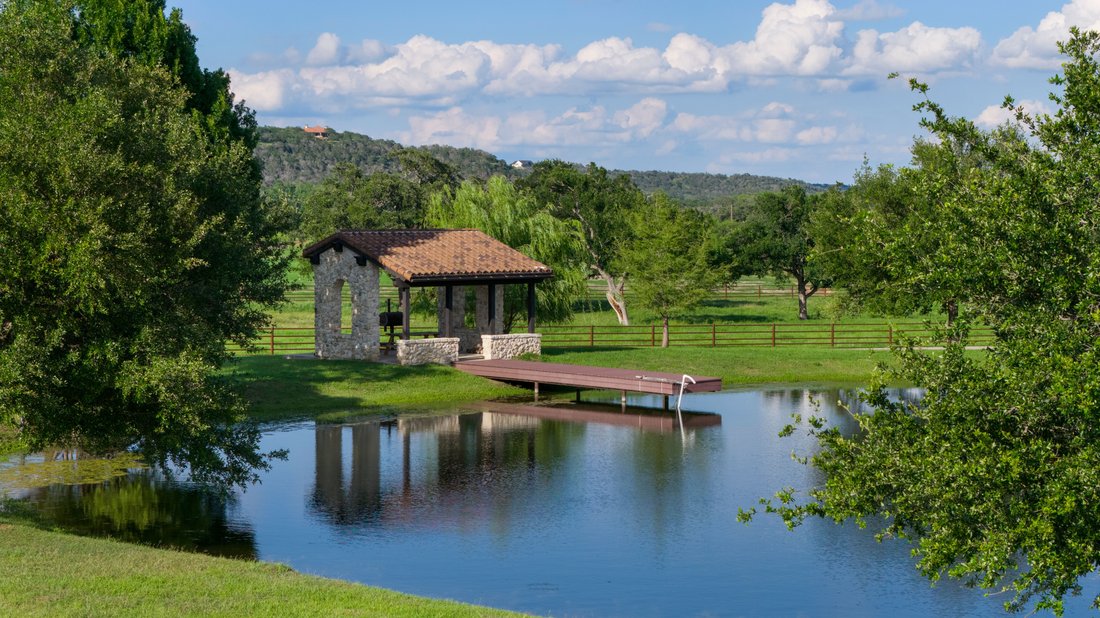 Farm Ranch in Marble Falls, Texas, United States 3 - 18079786