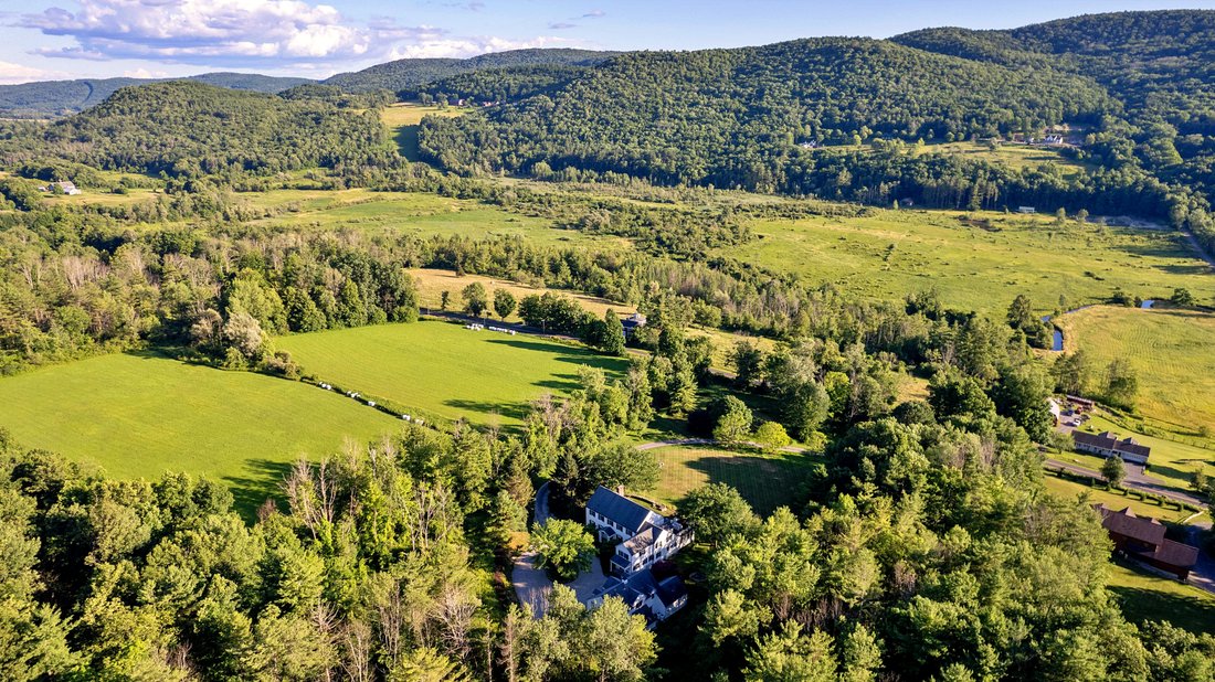 House in Tyringham, Massachusetts, United States 2 - 18079791