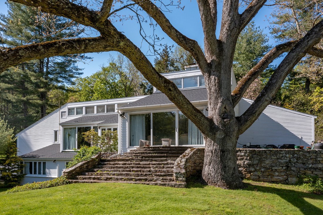 House in Sharon, Connecticut, United States 4 - 18079817