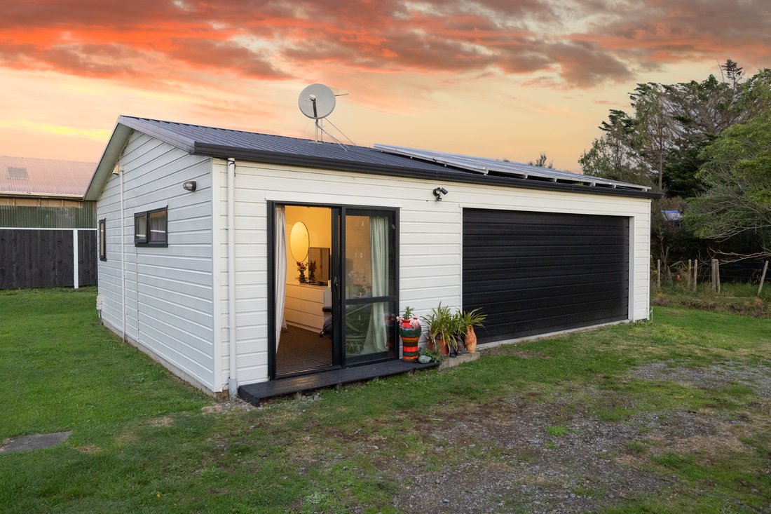 Townhouse in Foxton, Manawatu-Wanganui, New Zealand 3 - 18079819