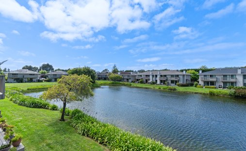 Condo in Carmel-by-the-Sea, California, United States 1