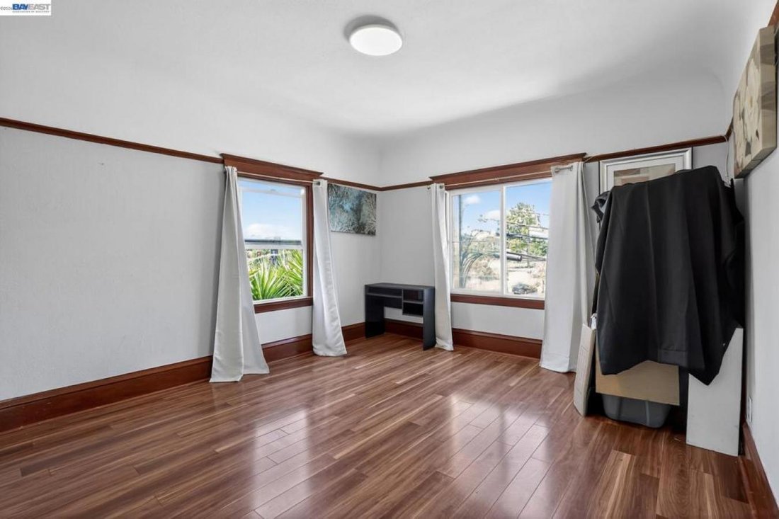 House in Oakland, California, United States 3 - 18079840