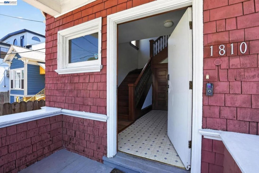 House in Oakland, California, United States 2 - 18079840