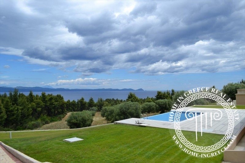 Villa in Pallini Municipal Unit, Macedonia and Thrace, Greece 4 - 18080049