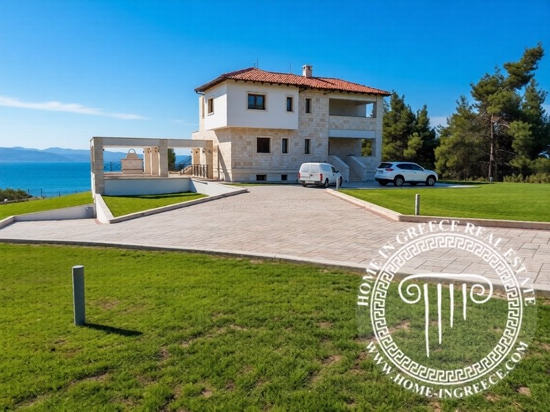 Villa in Pallini Municipal Unit, Macedonia and Thrace, Greece 1 - 18080049