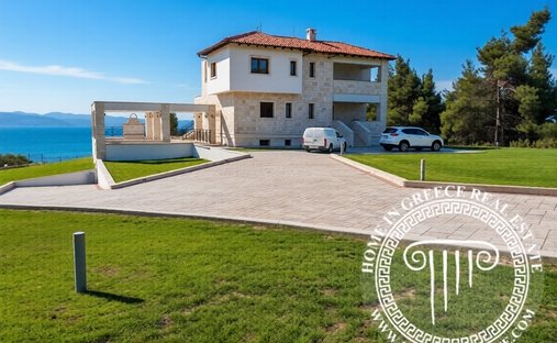 Villa in Pallini Municipal Unit, Macedonia and Thrace, Griechenland 1