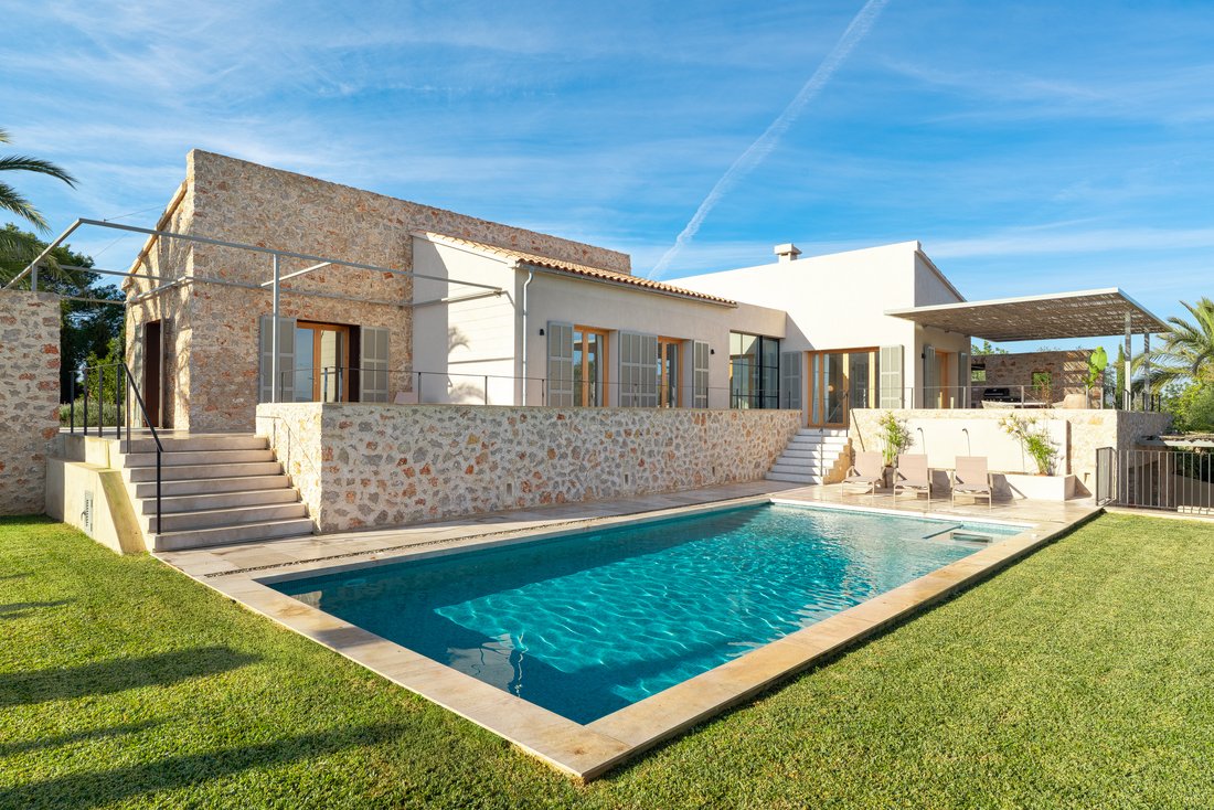 Finca in Sant Llorenc des Cardassar, Balearic Islands, Spain 3 - 18080135