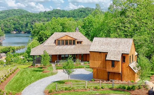 House in Clarkesville, Georgia, United States 1
