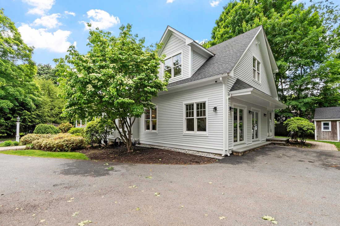 Concord, Massachusetts, United States 5 - 18080030