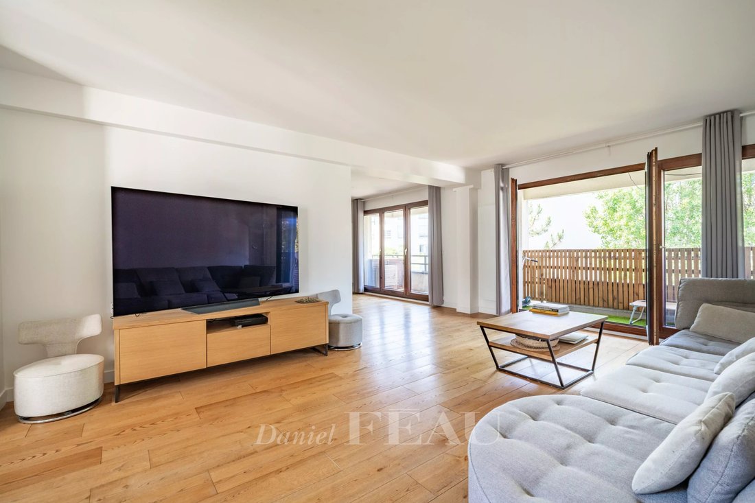 Apartment in Grenier–Point du Jour, Boulogne-Billancourt, France 1 - 18079983
