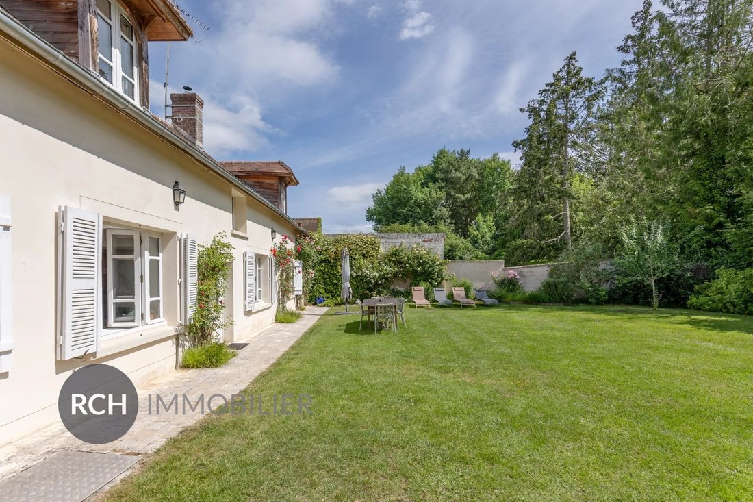House in Gambais, Ile-de-France, France 2 - 18080180