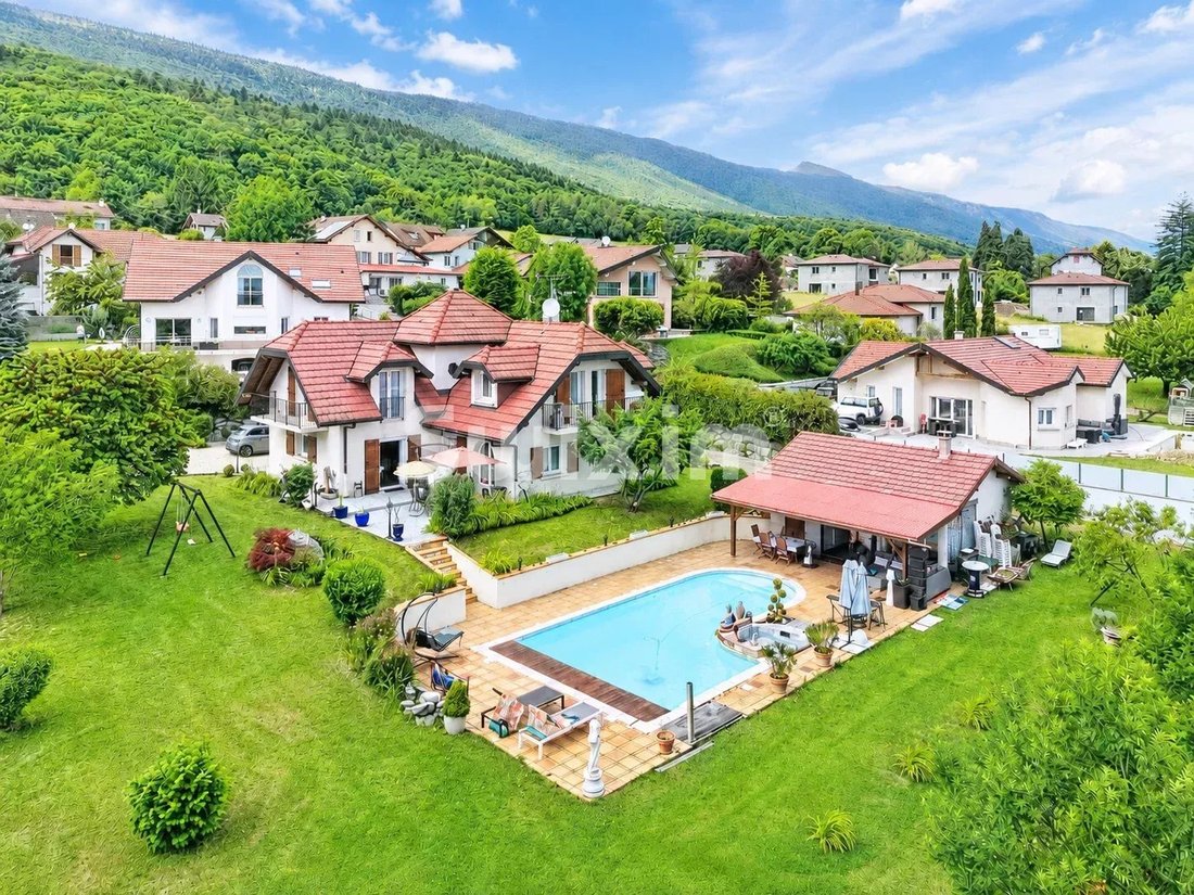 House in Farges, Auvergne-Rhône-Alpes, France 1 - 18080054