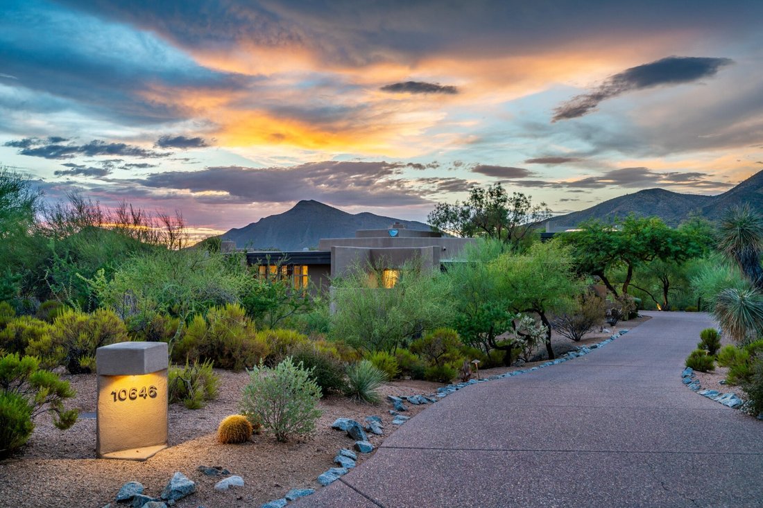 Scottsdale, Arizona, United States 3 - 18080032