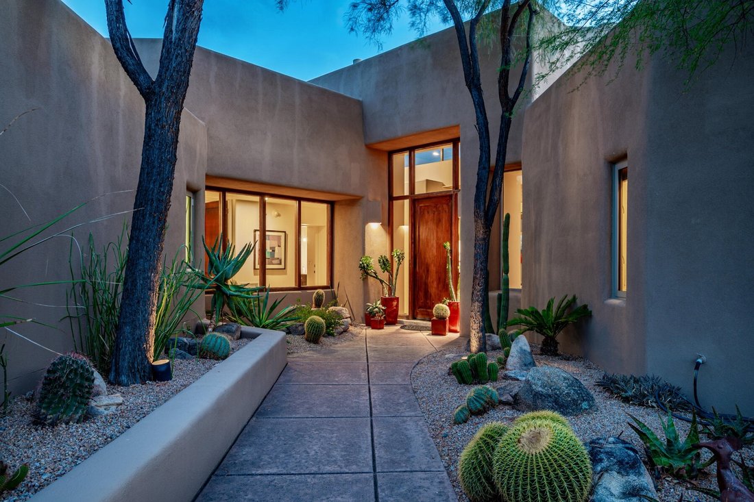Scottsdale, Arizona, United States 5 - 18080032