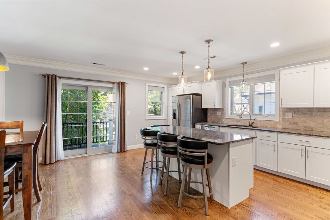 Condo in Boston, Massachusetts, United States 2 - 18079899