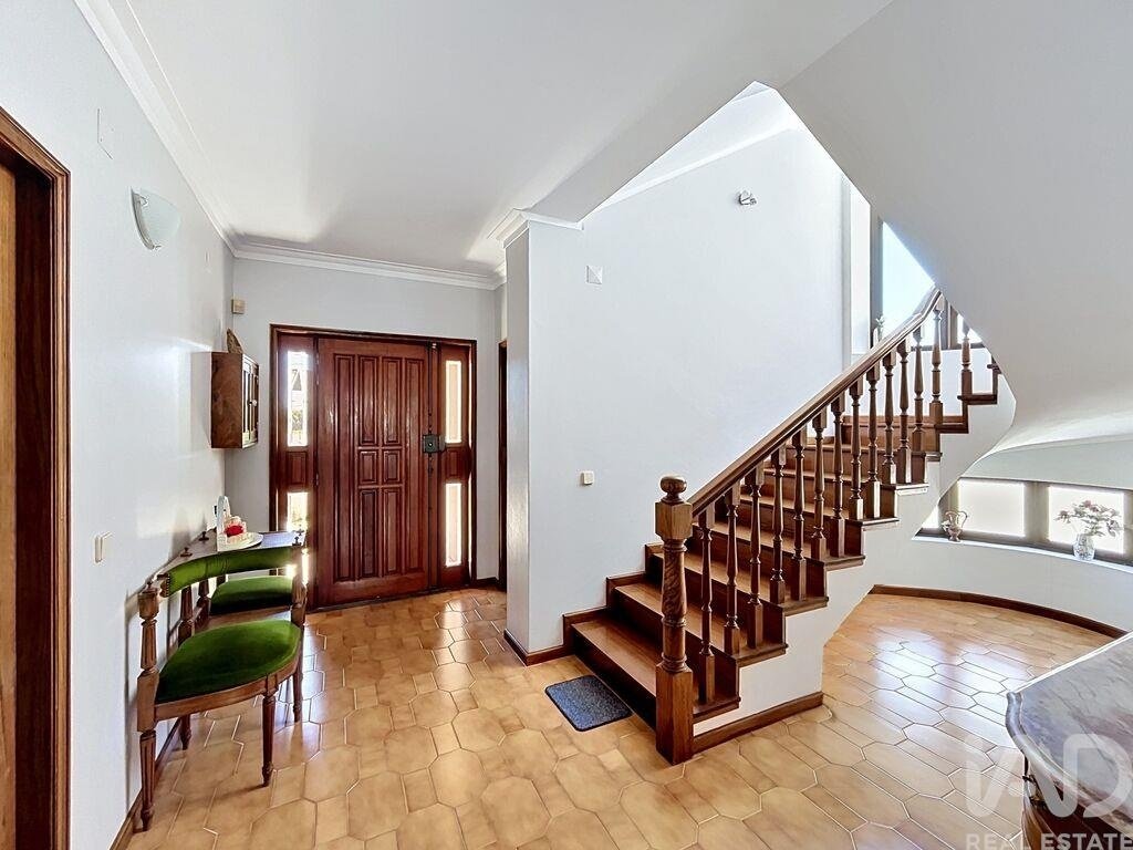 Townhouse in Fanzeres e Sao Pedro da Cova, Porto District, Portugal 1 - 18080583