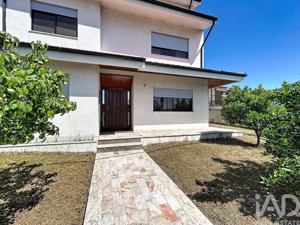 Townhouse in Fanzeres e Sao Pedro da Cova, Porto District, Portugal 4 - 18080583