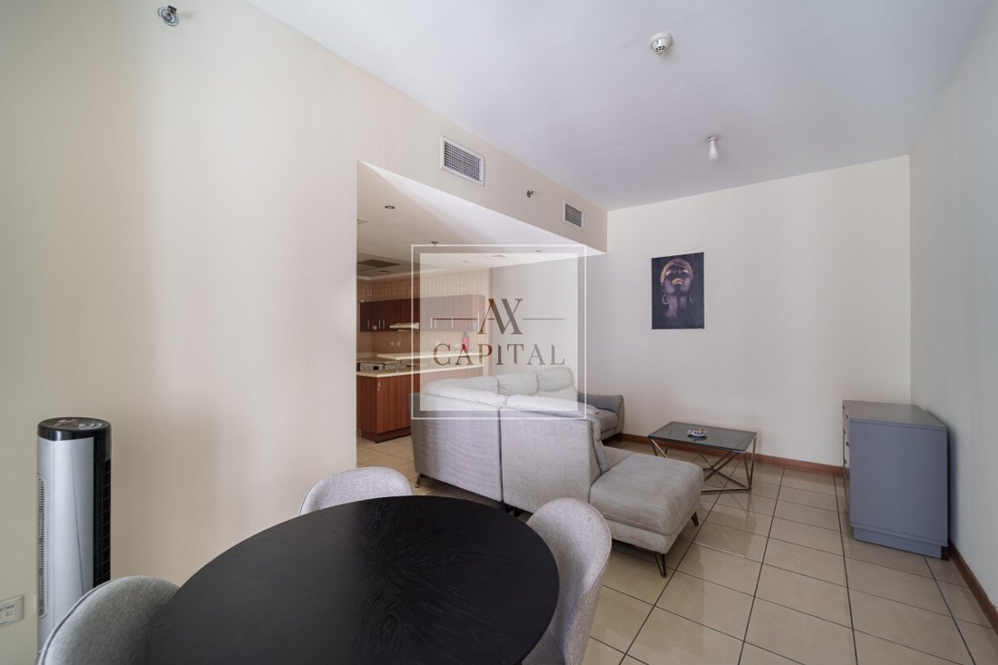 Apartment in Al Barsha South 5, Al Barsha, Dubai 4 - 18079992