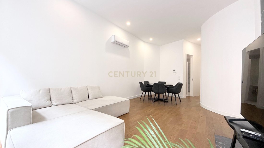 Apartment in Cedofeita, Santo Ildefonso, Se, Miragaia, Sao Nicolau e Vitoria, Porto District, Portugal 1 - 17879982