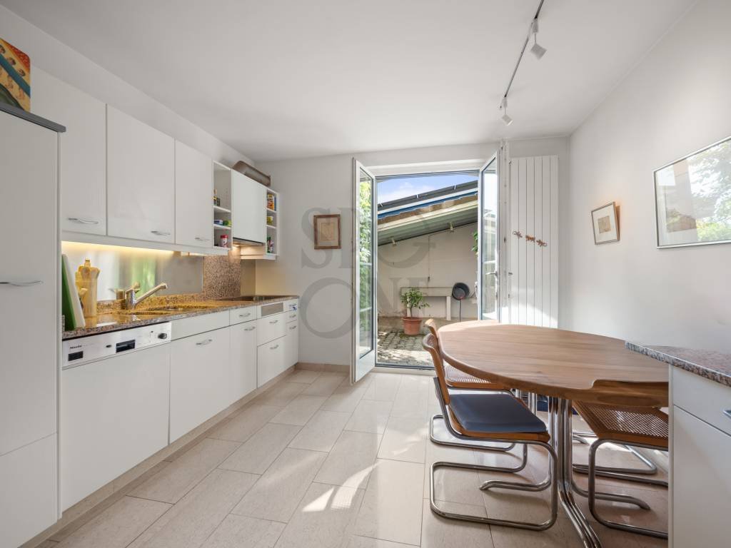 Villa in Bourg-en-Lavaux, Vaud, Switzerland 5 - 18080123