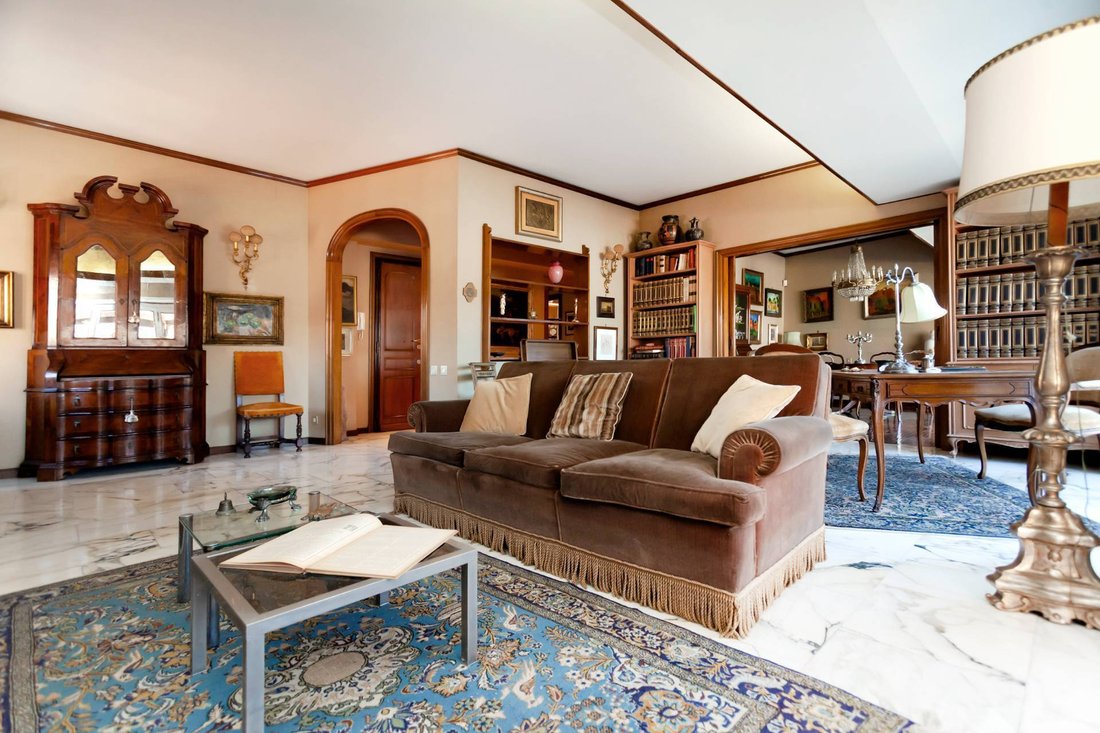 Apartment in Trastevere, Rome, Italy 4 - 18080086