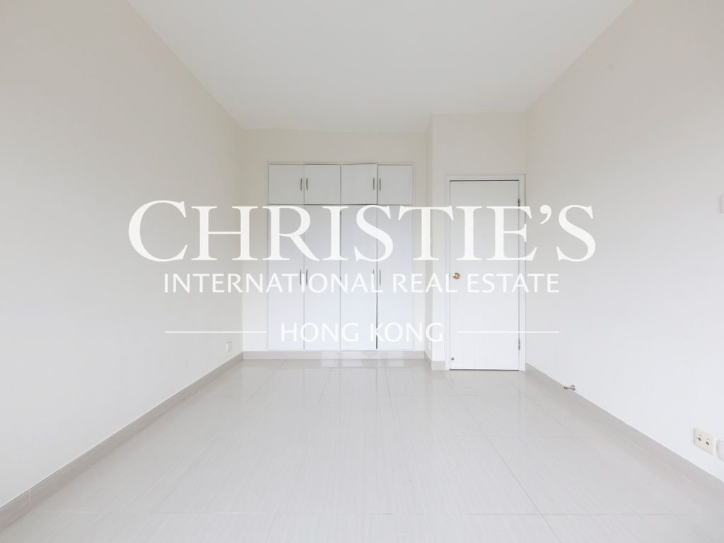 Apartment in Hong Kong, Hong Kong 5 - 18080464