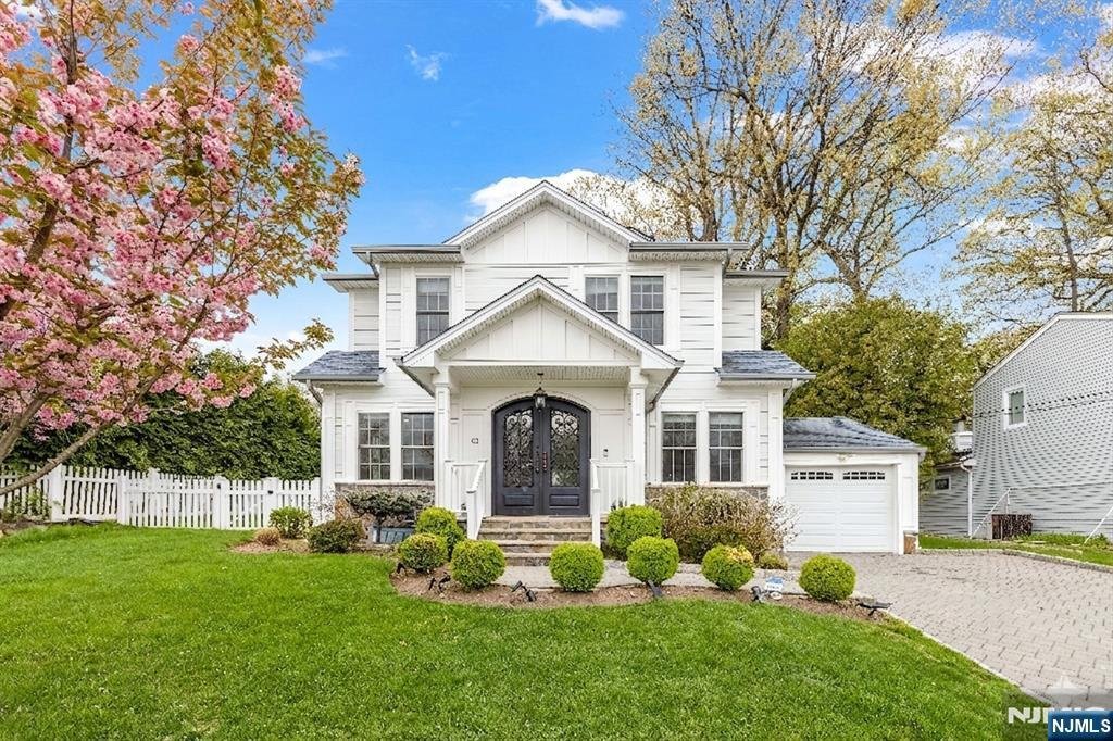 House in Cresskill, New Jersey, United States 1 - 18080015