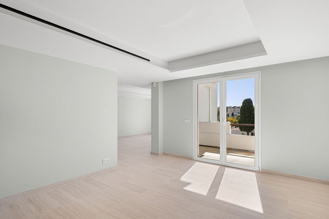 Apartment in Nueva Andalucia, Marbella, Spain 5 - 18080132