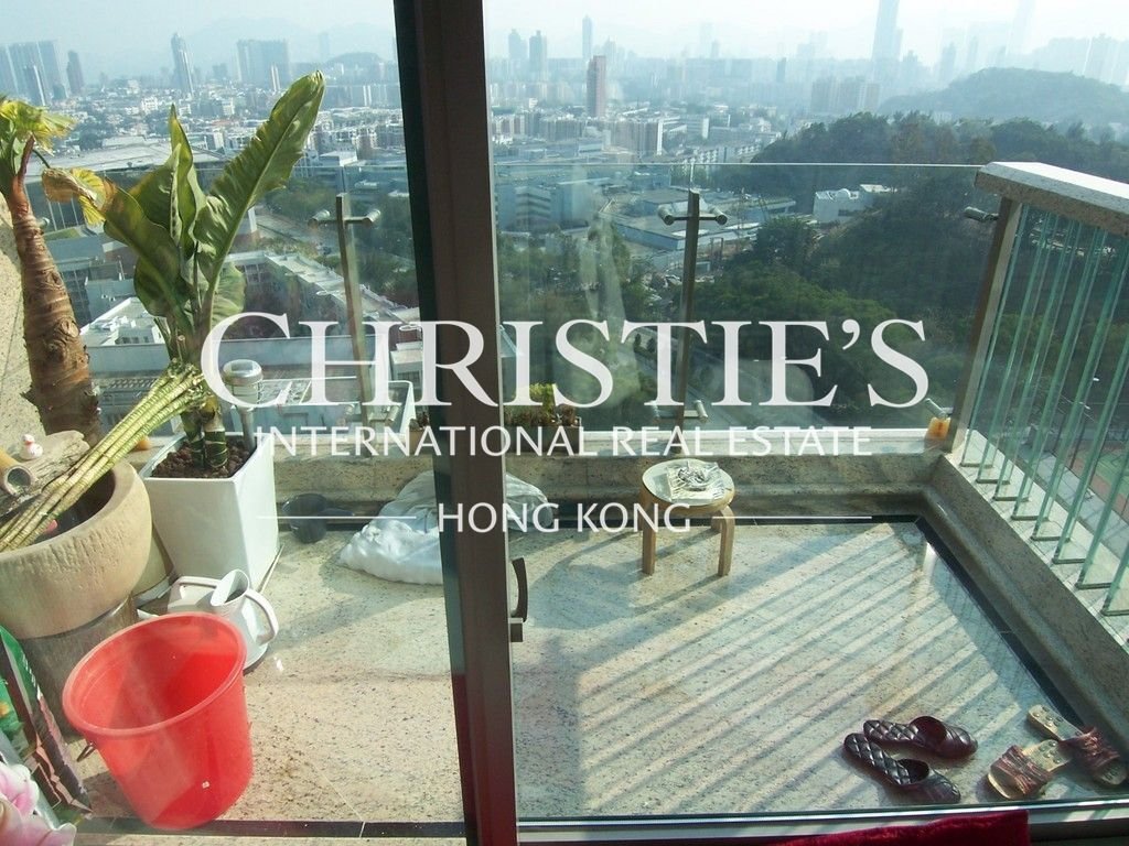 Apartment in Hong Kong, Hong Kong 2 - 18080487
