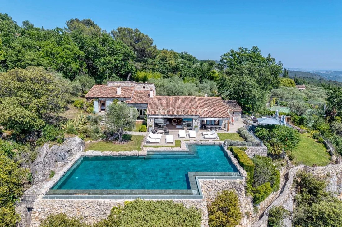 Villa in Saint-Cézaire-sur-Siagne, Provence-Alpes-Côte d'Azur, France 3 - 18079991