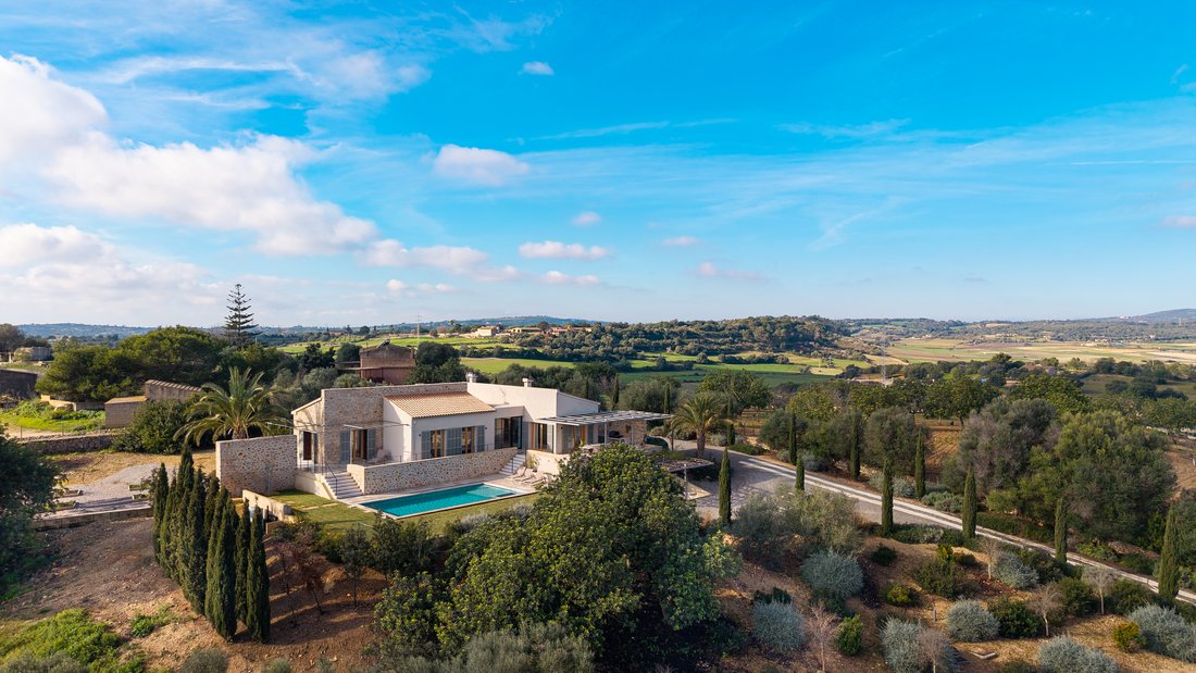 Finca in Sant Llorenc des Cardassar, Balearic Islands, Spain 1 - 18080135