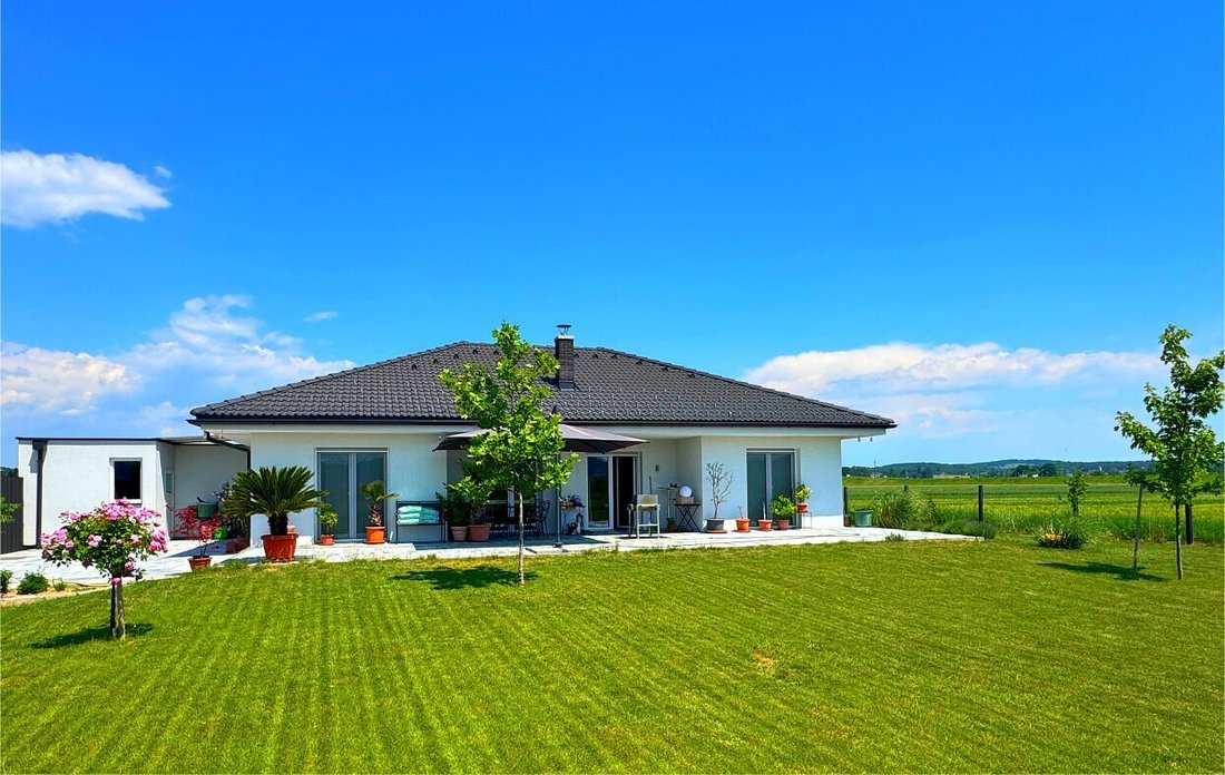 Bungalow in Königsdorf, Burgenland, Austria 1 - 18080294