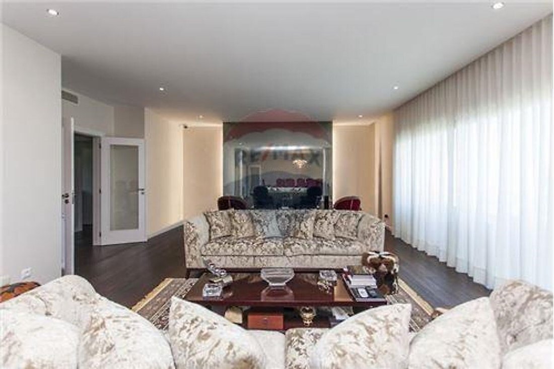 Apartment in Lumiar, Lisbon, Portugal 2 - 10723631