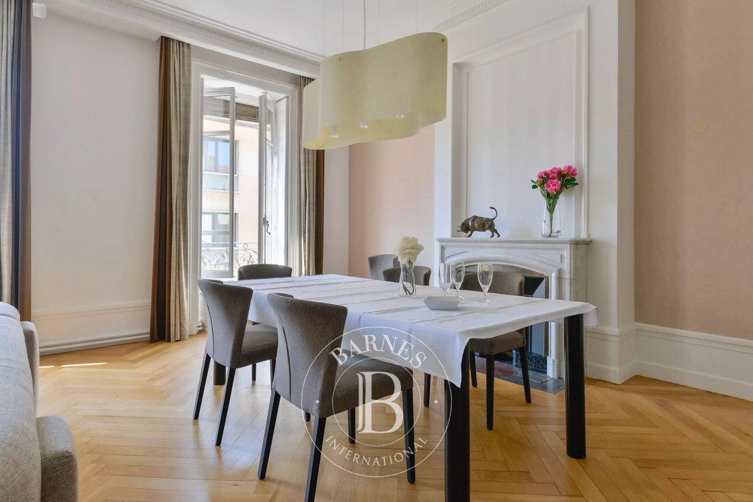 Apartment in Les Brotteaux-Bellecombe-Masséna, Lyon 6e Arrondissement, Lyon 3 - 18080200