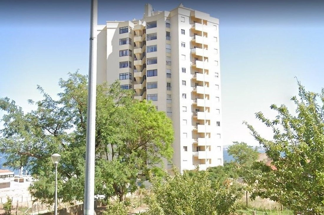 Apartment in Penha de Franca, Lisbon, Portugal 4 - 12576839