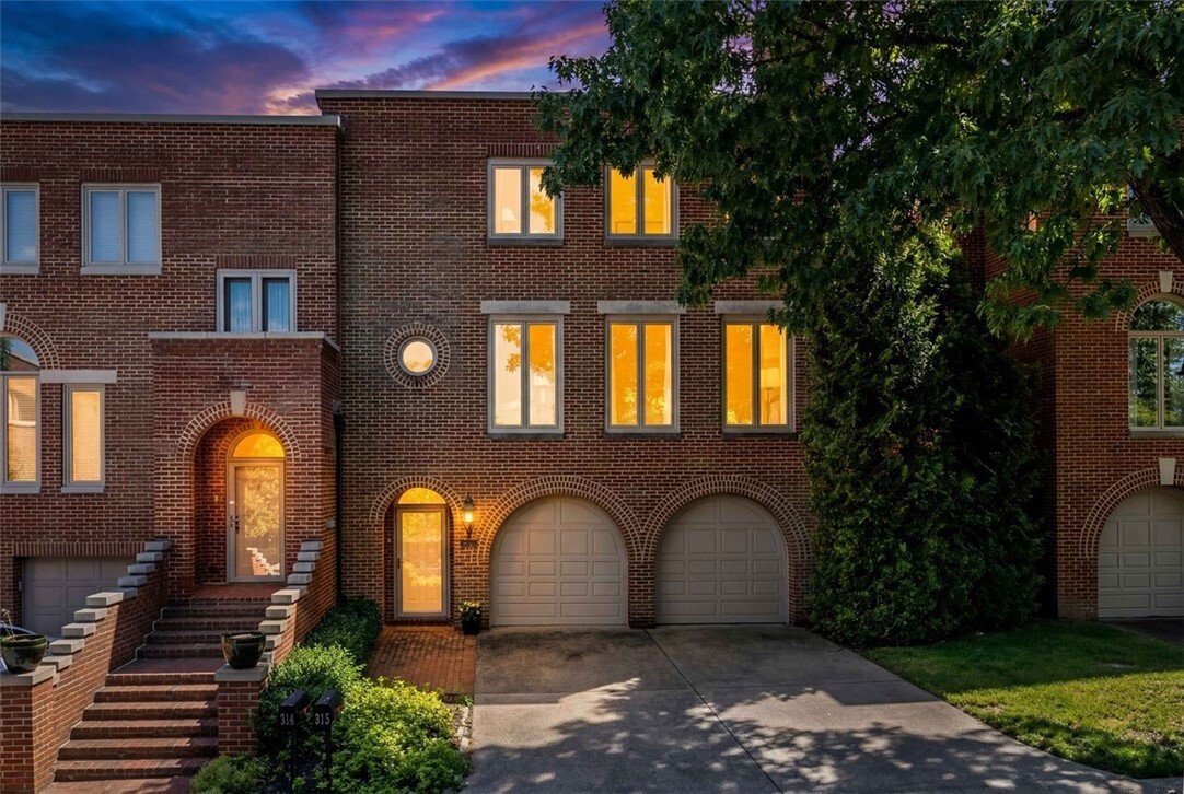 Townhouse in Pittsburgh, Pennsylvania, United States 1 - 18080233
