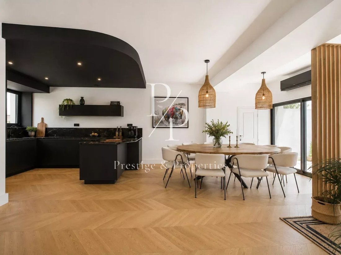Villa in La Maure-Super Cannes, Vallauris, France 4 - 17998407