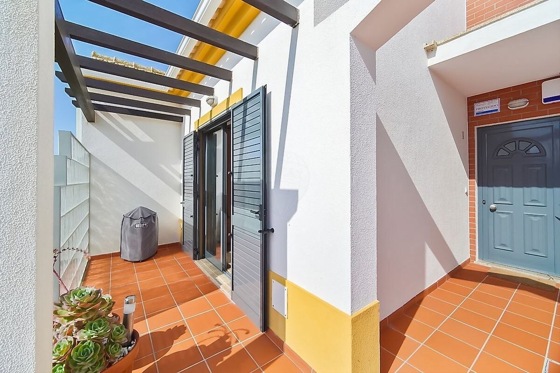 Villa in Sesimbra (Castelo), Setubal, Portugal 4 - 12253280