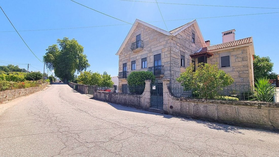 Villa in Bobadela, Coimbra District, Portugal 1 - 14584115