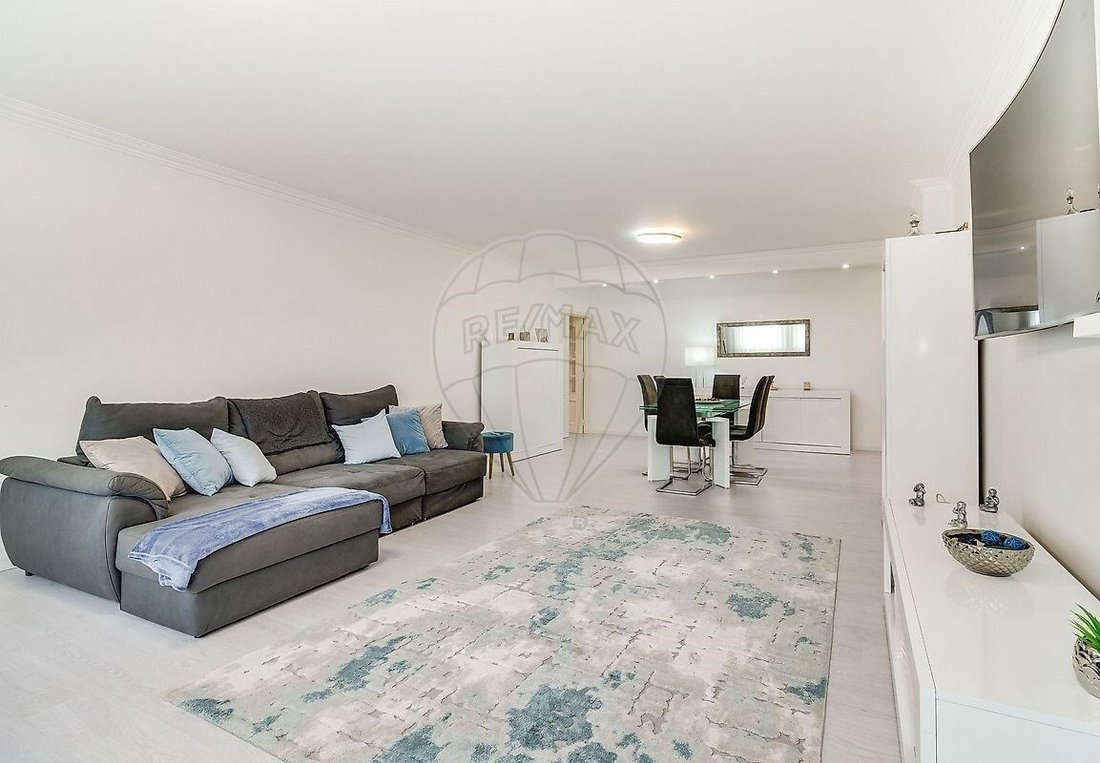 Apartment in Malveira e Sao Miguel de Alcainca, Lisbon, Portugal 5 - 17529932